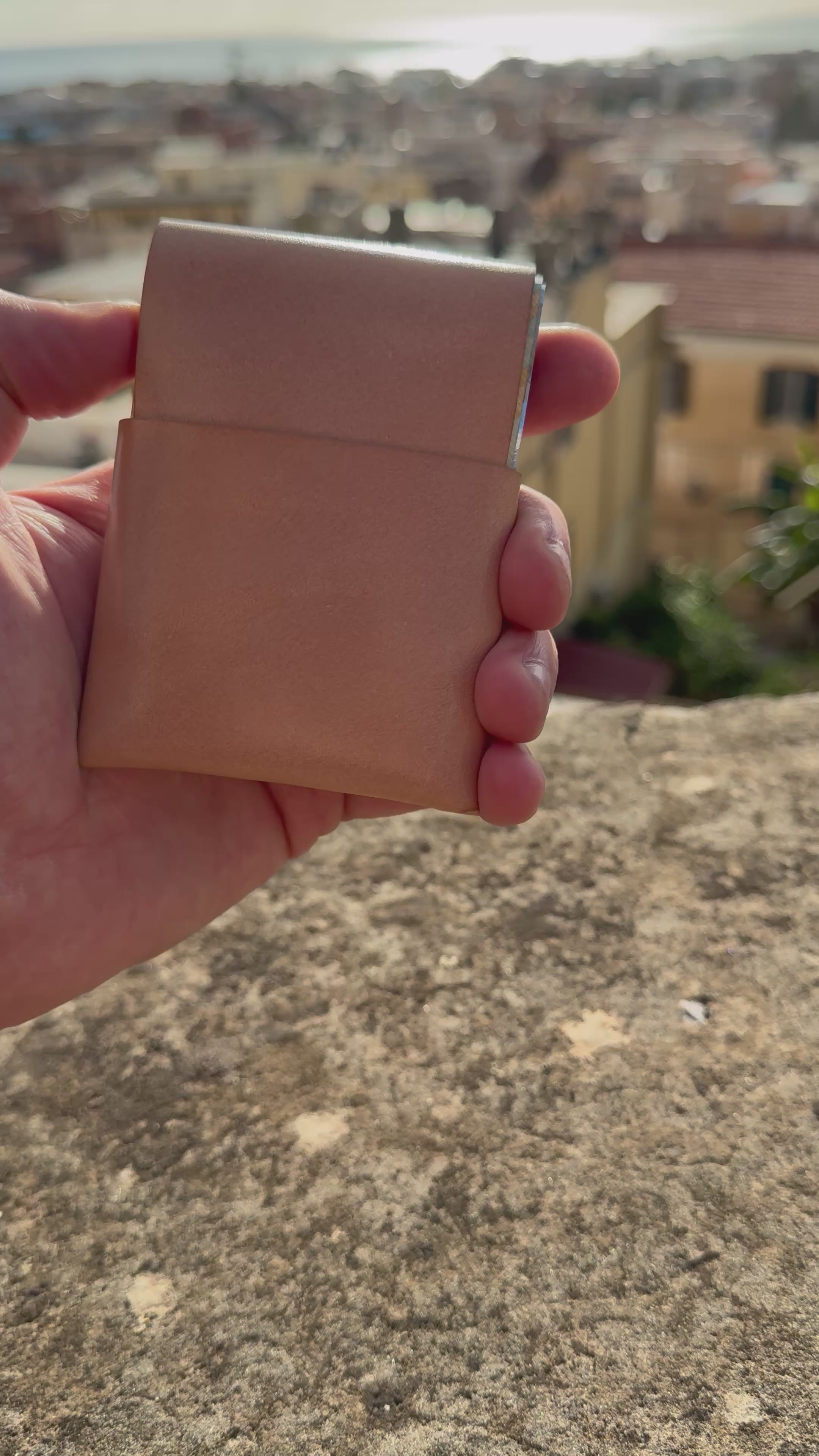 No. 66 Woodsman Leather Fold Wallet, Wicket and Craig Russet, Video Showcase