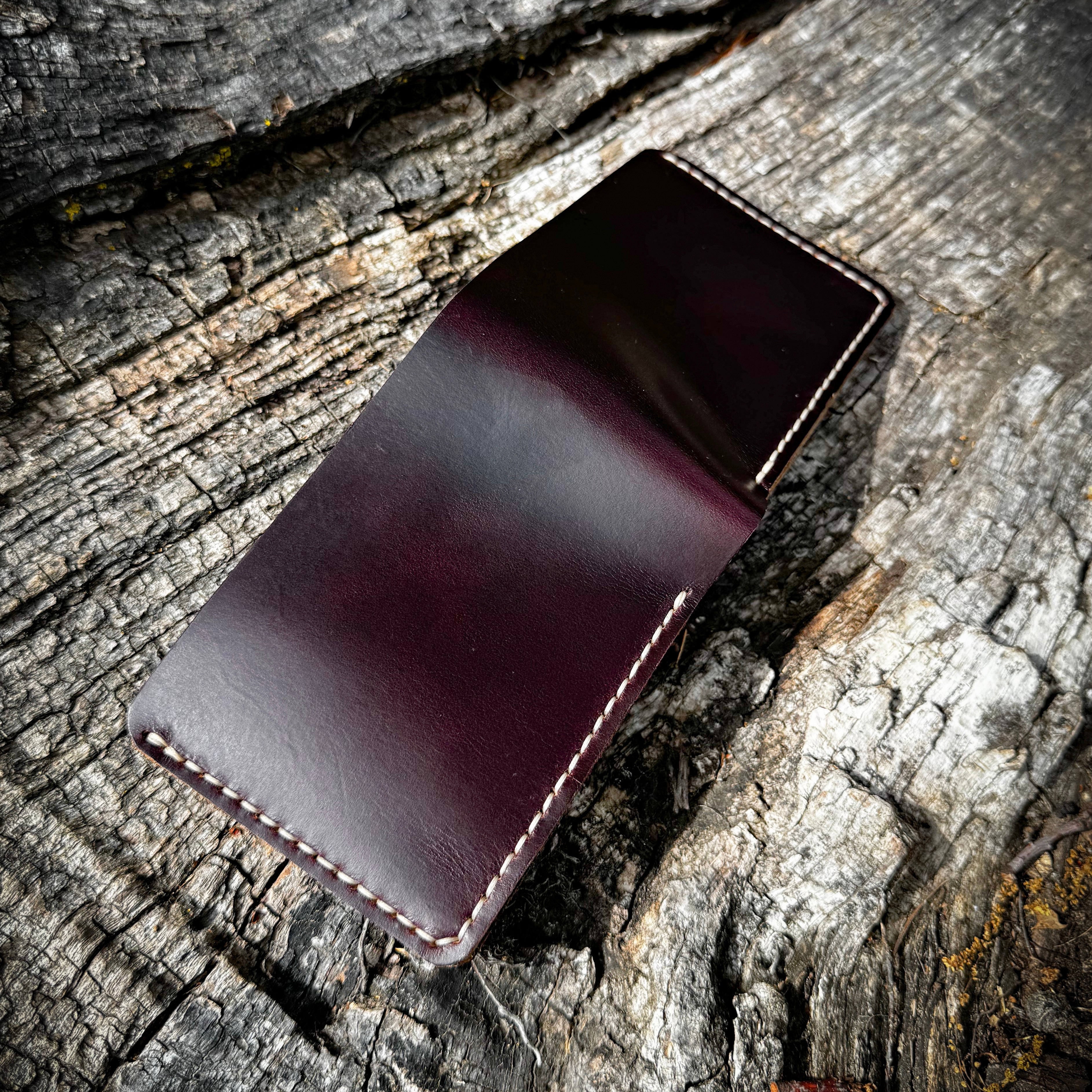 No. 2 FRONTIERSMAN Leather Bifold Wallet - Horween Chromexcel