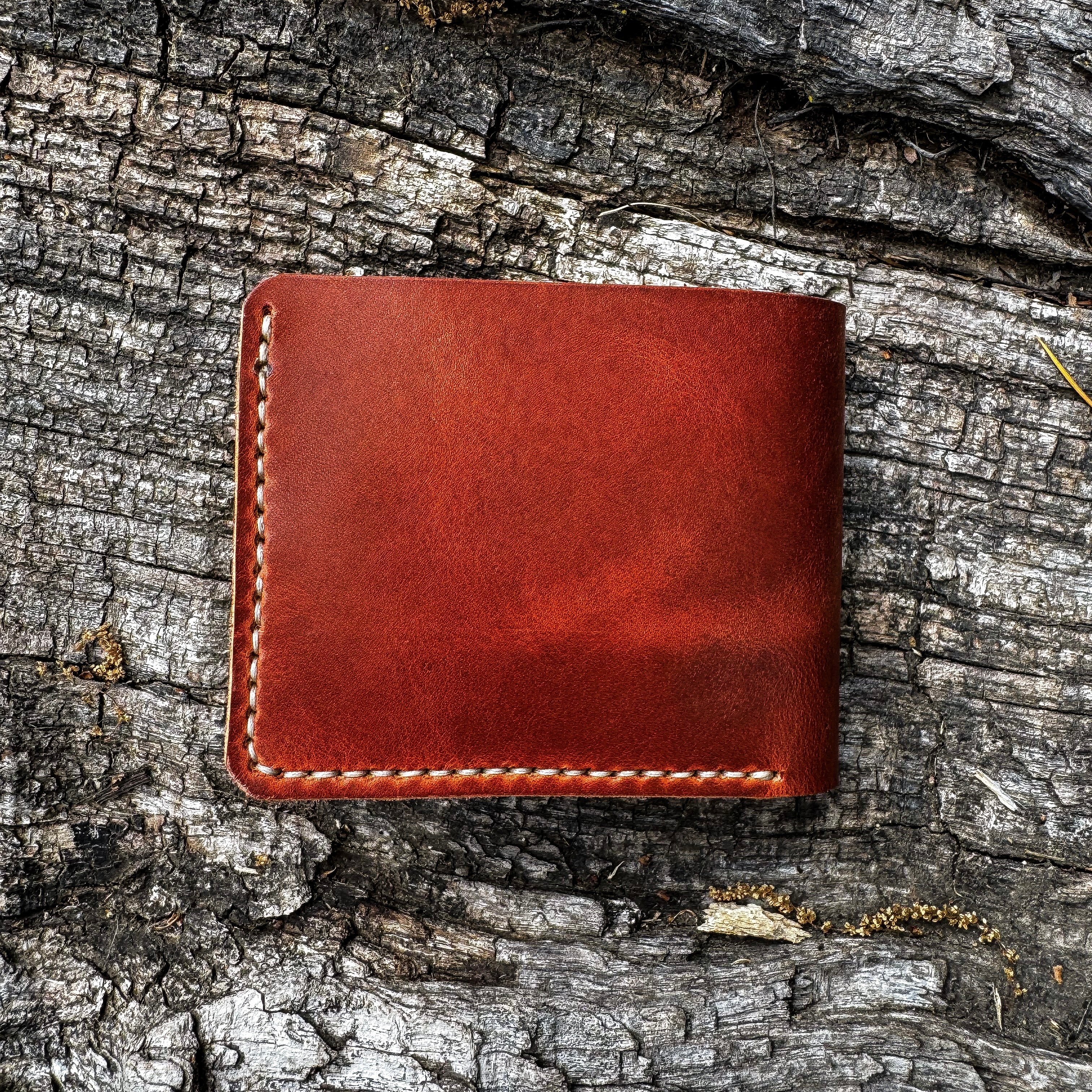 No. 2 FRONTIERSMAN Leather Bifold Wallet - Horween Dublin