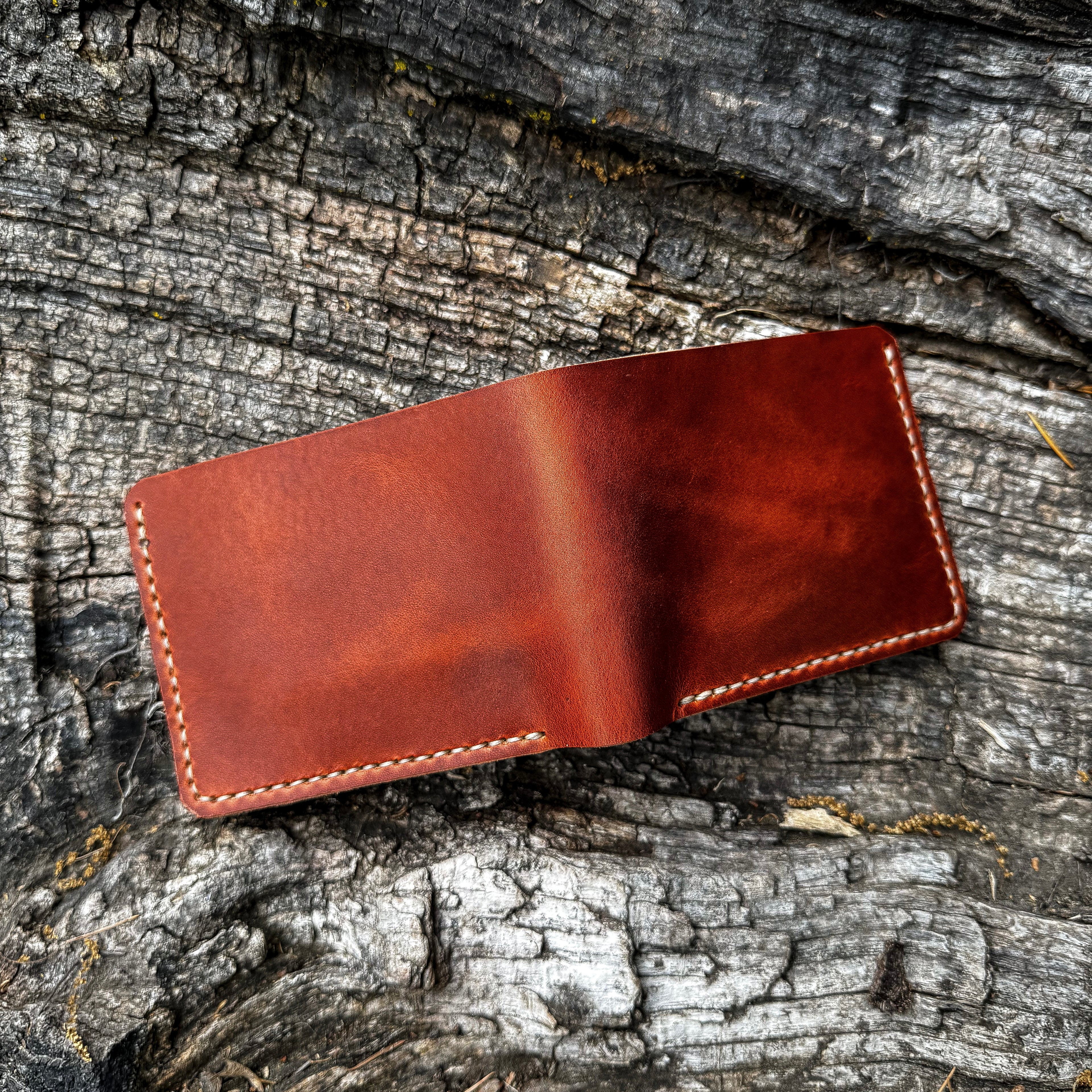 No. 2 FRONTIERSMAN Leather Bifold Wallet - Horween Dublin
