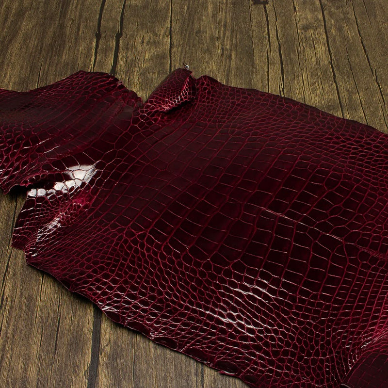 HCP Glazed Alligator Bulls Blood Hide 