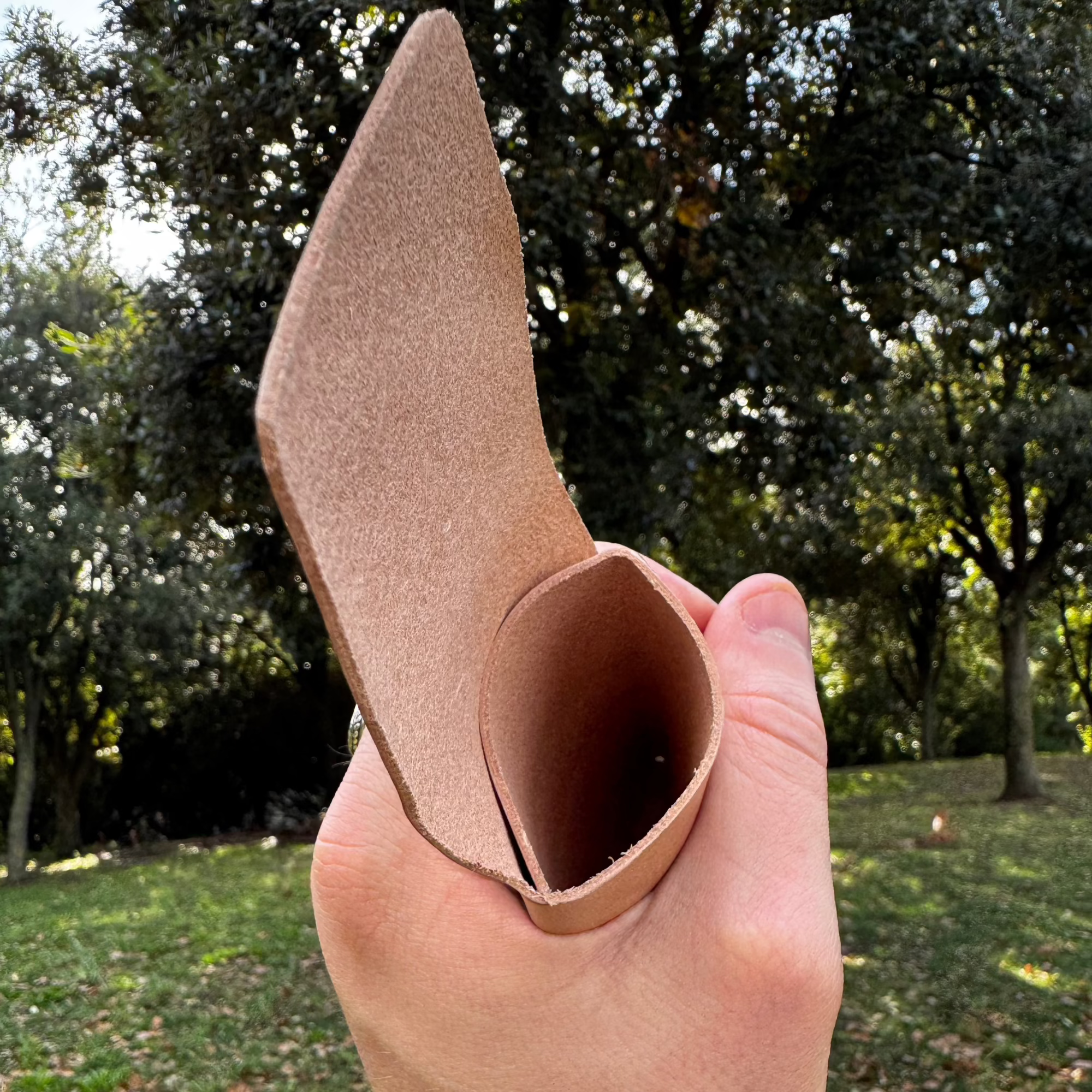 No. 66 Woodsman Leather Fold Wallet, Wicket and Craig Russet, Top Open