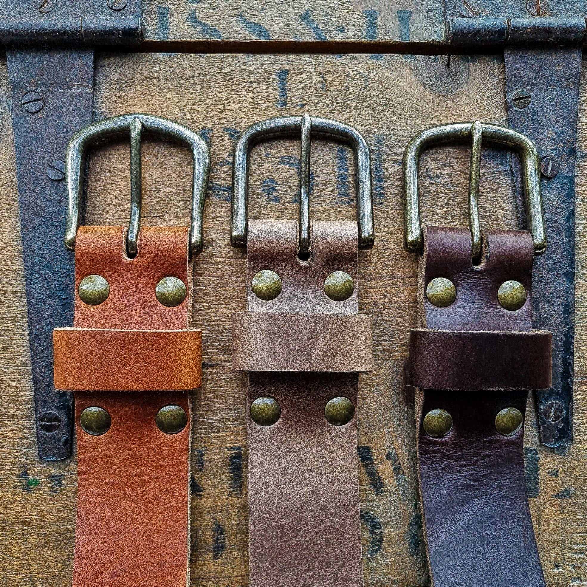 No. 8 Vaquero Full Grain Leather Belt, Horween Leather, 3 Belts Front