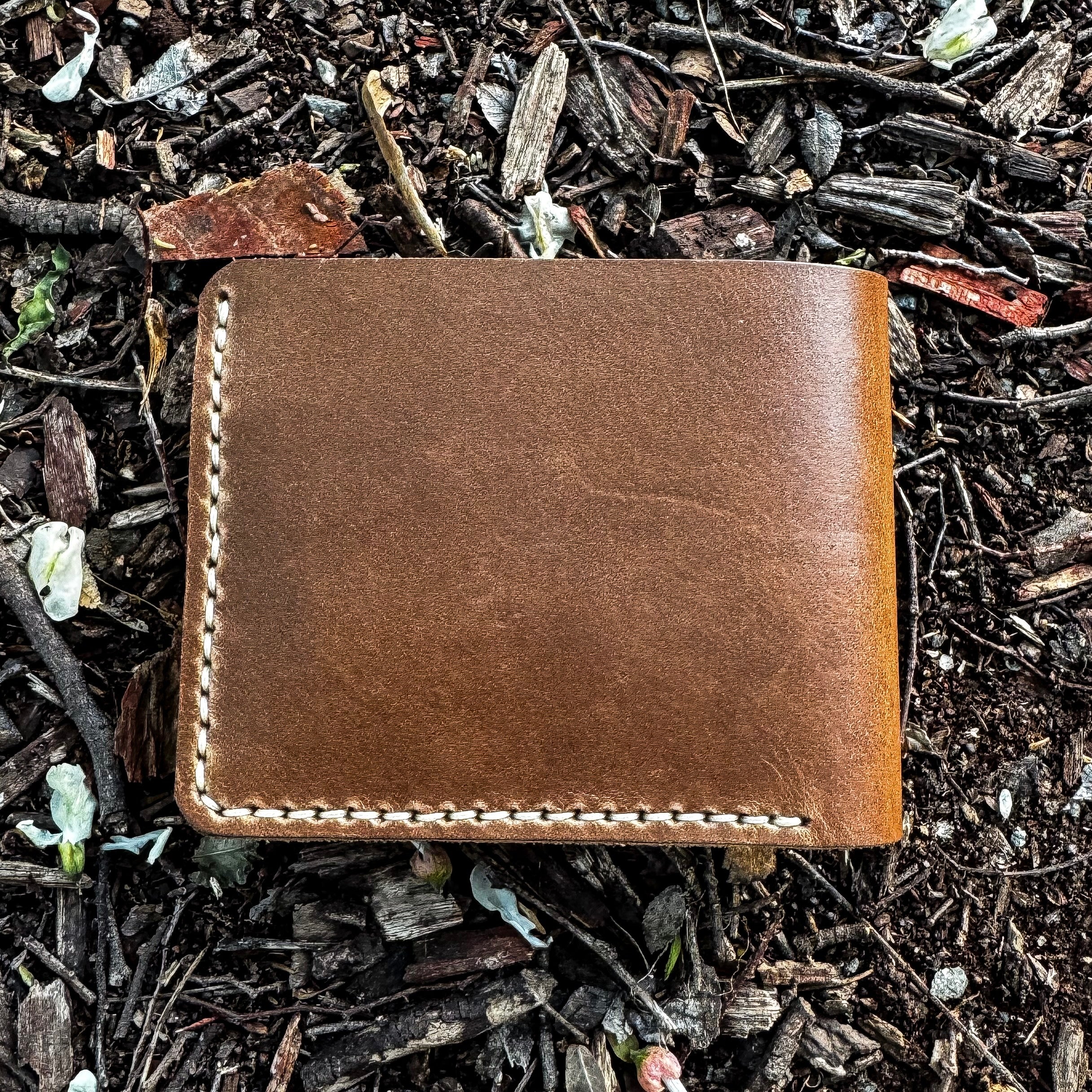 No. 2 FRONTIERSMAN Leather Bifold Wallet - Horween Chromexcel